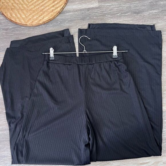 LuLus black ribbed wide leg‎ pants - Picture 6 of 7